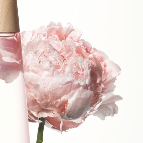 Issey Miyake Pivoine Intense Eau De Toilette Spray 50ml