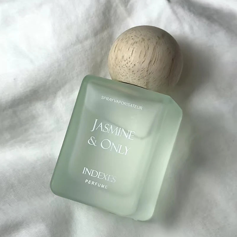 Women's Perfume Spray Natural Cedar Citrus Lasting Floral Fragrance Light Perfume Vitality Girl First Love Fresh Body Spray