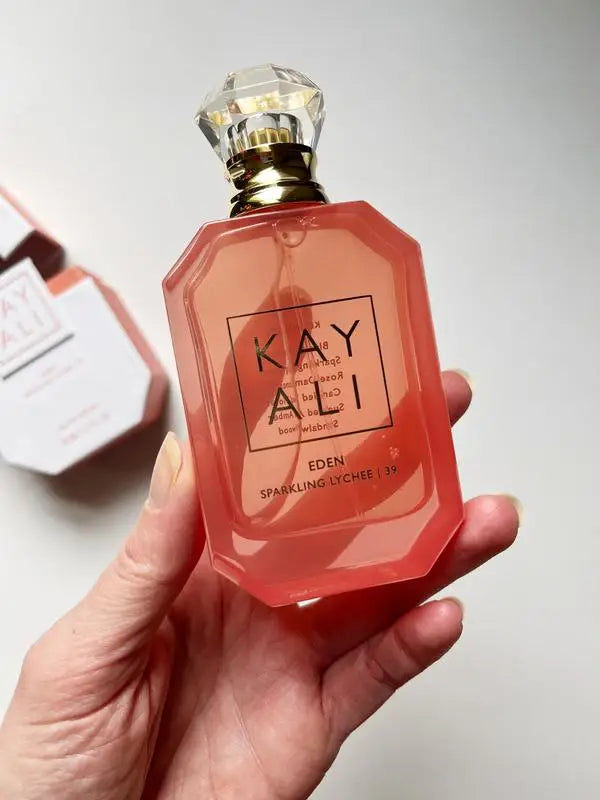 Women's Fragrance 100ml Classic Floral Fruity Woody Base for Dates Gift and Business Fresh Long Lasting Floral Fruity Perfume