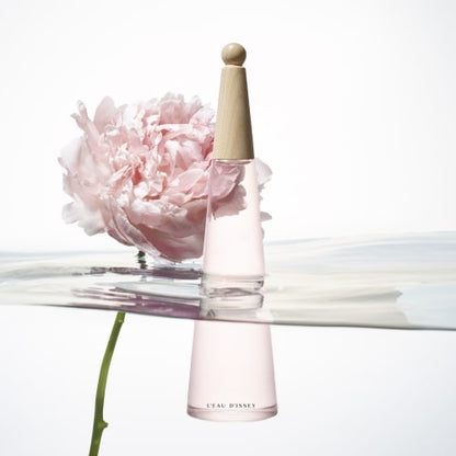 Issey Miyake Pivoine Intense Eau De Toilette Spray 50ml