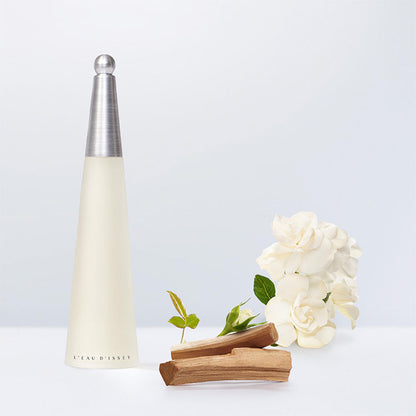 Issey Miyake L'Eau d'Issey Pour Femme EDT 50ml - Fresh & Timeless