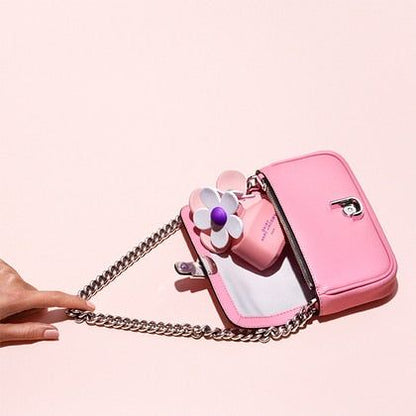 Marc Jacobs Limited Edition Daisy Pop Eau De Toilette Spray 50ml