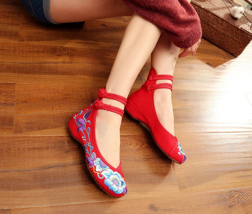 Veowalk Vintage Women Cotton Flower Embroidery Shoes Ladies Casual Chinese Style Comfortable Soft Canvas Dance Ballets Ballerina