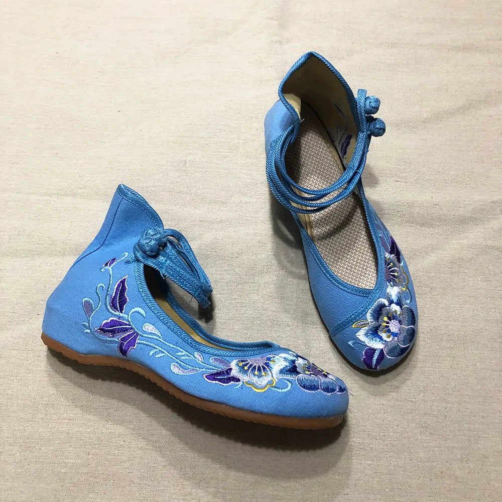 Veowalk Vintage Women Cotton Flower Embroidery Shoes Ladies Casual Chinese Style Comfortable Soft Canvas Dance Ballets Ballerina