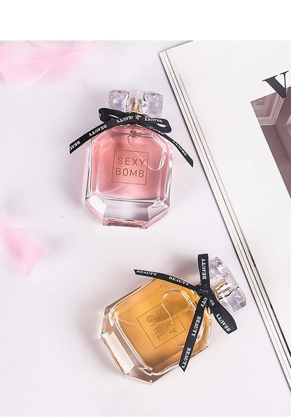 Women's Perfume: Fresh and Elegant "Red Bombb", an Encounter of Intertwined Floral and Fruity Scents femme parfum women perfumes