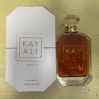 Elegant Women’s Perfume 100ml Alluring Fruity Floral Scent with Warm Woody Base for A Long-Lasting Romantic Impression