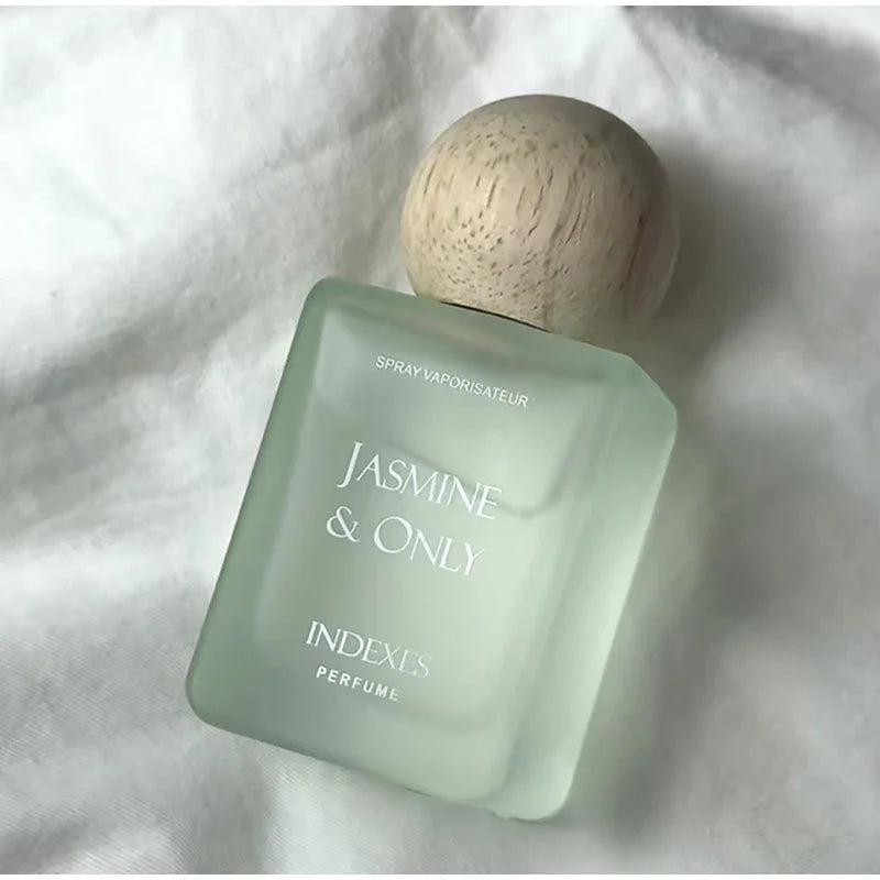 Women's Perfume Spray Natural Cedar Citrus Lasting Floral Fragrance Light Perfume Vitality Girl First Love Fresh Body Spray